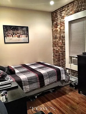 Rented by Town Residential | media 39