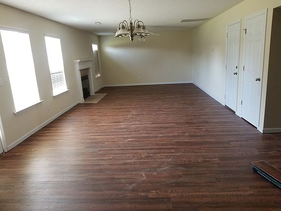 2nd image of 4822 Brownston Ct SE
