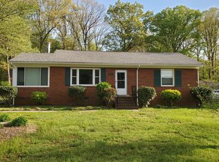 2827 Kingsdale Rd, North Chesterfield, VA 23237