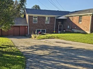 726 Robbins Ave, Falmouth, KY 41040