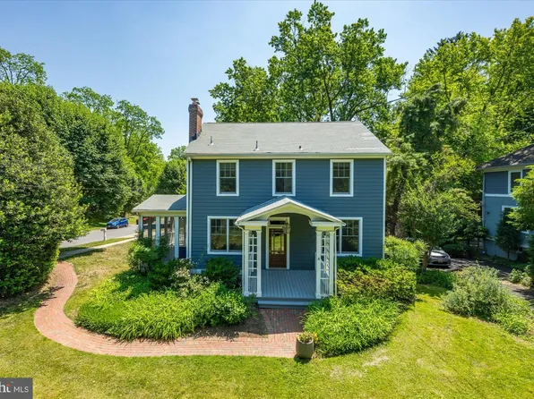 3810 Dresden St, Kensington, MD 20895