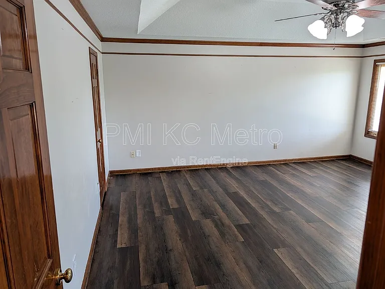 3905 SW 14th St — Photo 54