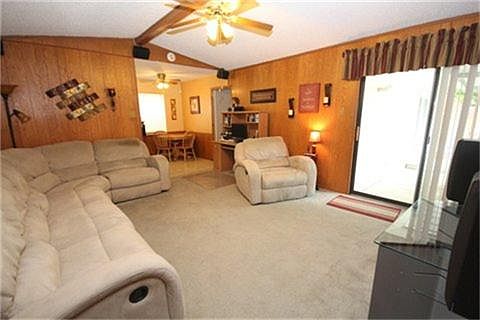 4th image of 3625 Hilton Dr
