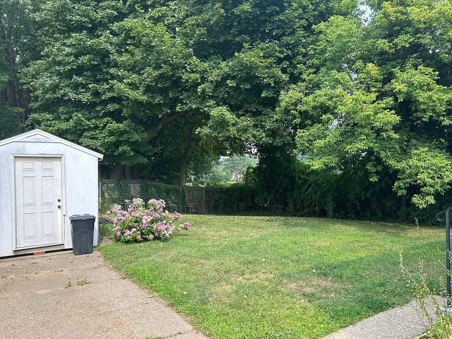 4 bed, 1260 sqft, $1,500 — Photo 3