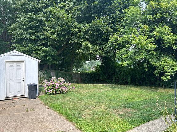3rd image of 413 Maryland Ave