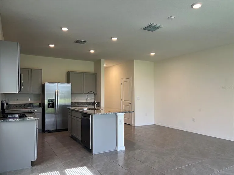 32978 Tulip Petal Ln — Photo 8