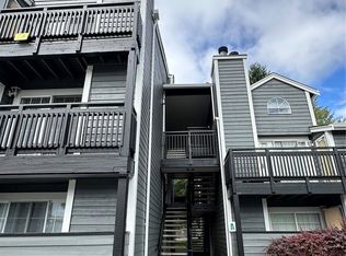 22810 30th Ave S UNIT A203, Des Moines, WA