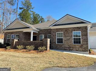 335 Villa Park Cir UNIT 34, Stone Mountain, GA 30087