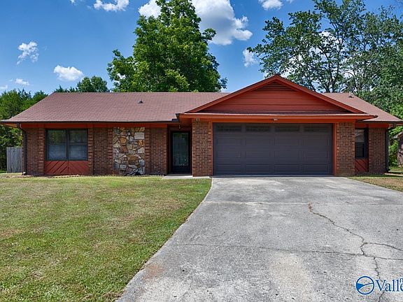 2nd image of 1905 Spanish Oaks Dr SE