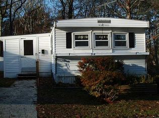 480 S County Trl TRAILER 1, Exeter, RI 02822