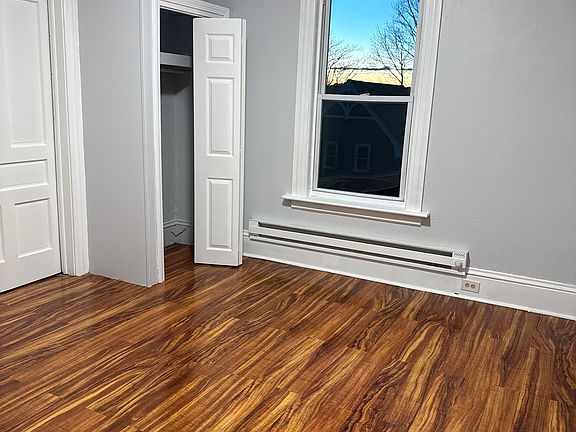 4th image of 2 Orne St #2