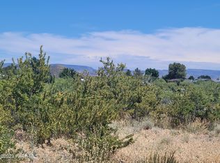 20086 E Conestoga Dr, Mayer, AZ 86333