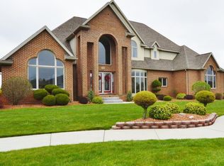 8496 Woodridge Dr, Davison, MI 48423