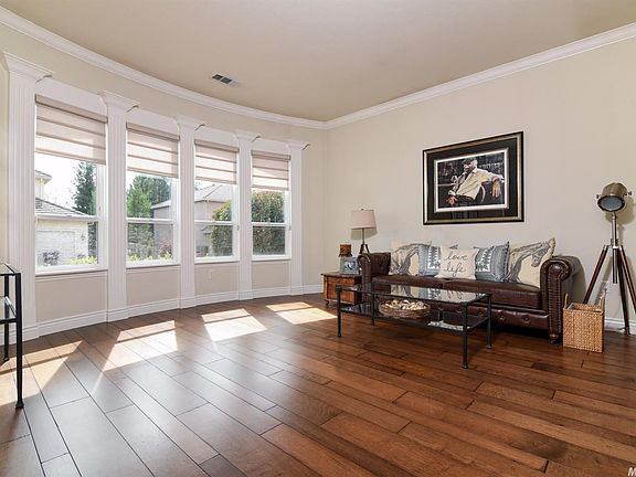 2nd image of 4234 Olga Ln