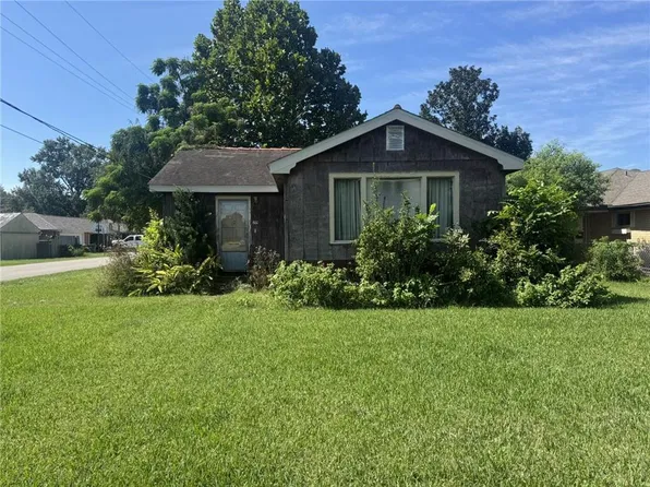 600 Kent Ave, Metairie, LA 70001