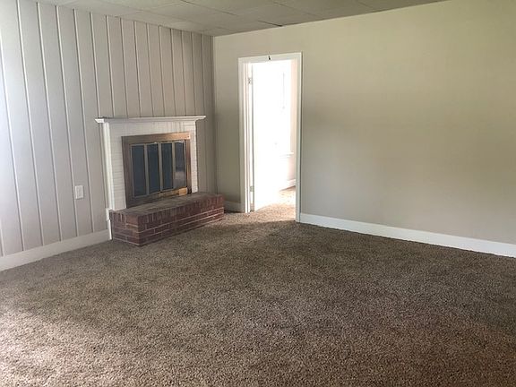 4th image of 1003 Silver Ave #1