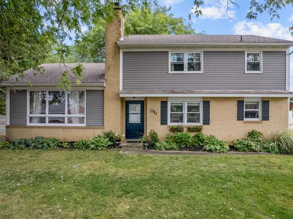 811 Elder Ln, Winona Lake, IN 46590