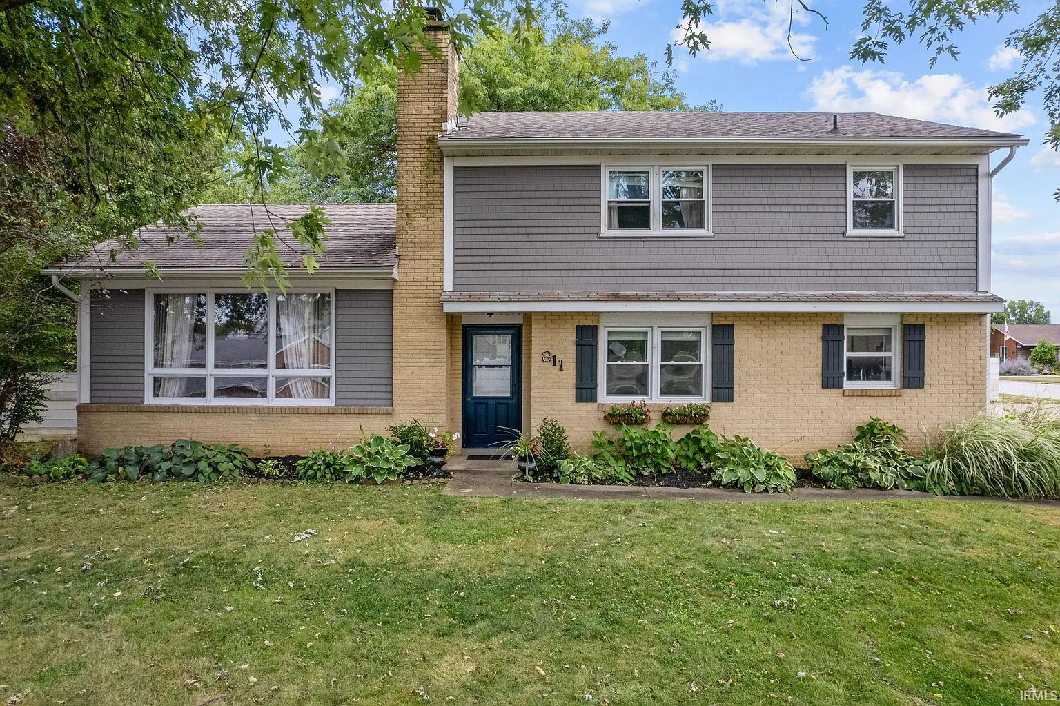 811 Elder Ln photo 1