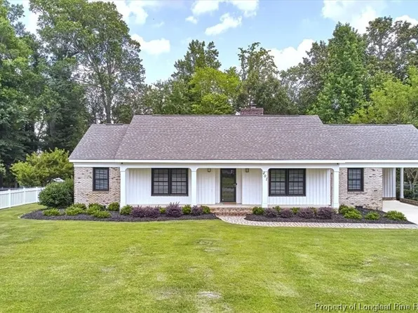 401 Sandlin Dr, Lumberton, NC 28358