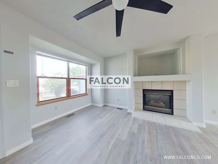 5982 Corinth Dr — Photo 4
