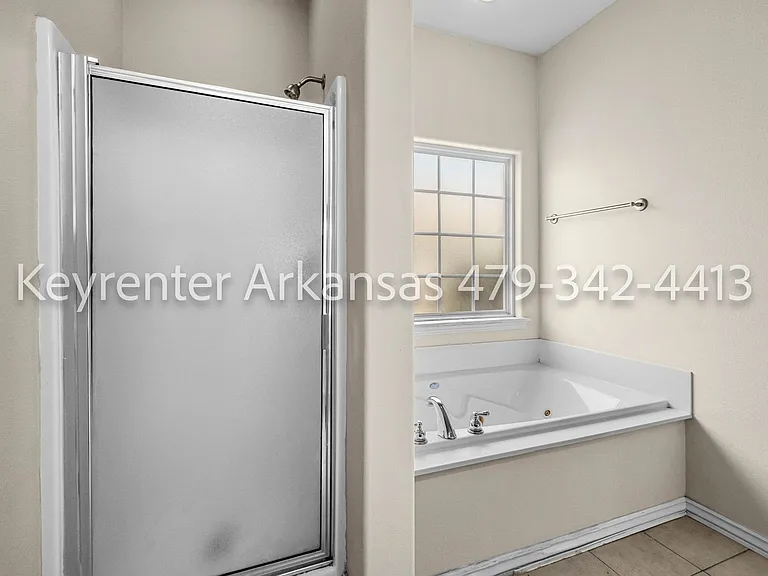 800 SW Summitchase Rd — Photo 19