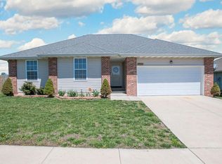 2535 Cedar Creek Dr, Springfield, MO 65803