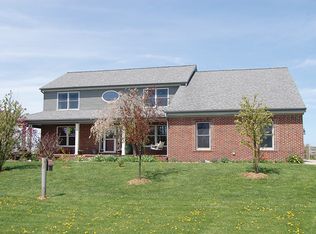 10490 Neiderhouse Rd, Perrysburg, OH 43551