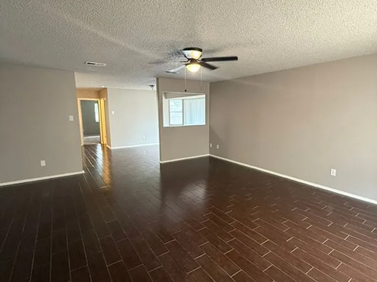 2703 Schwald Rd — Photo 2