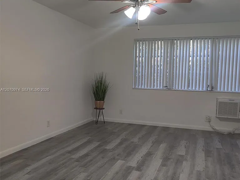 5950 NE 18th Ave #509 — Photo 6