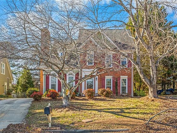 2nd image of 5706 Watercrest Dr