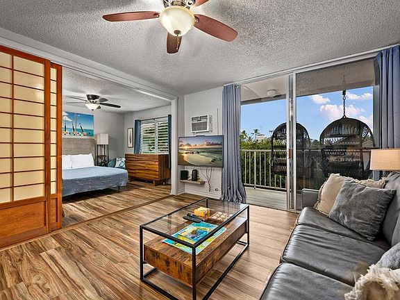 3rd image of 75-5766 Kuakini Hwy APT 201
