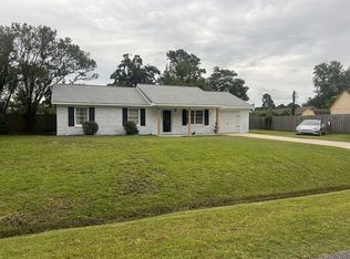 4646 Bramton Rd, Wilmington, NC 28405