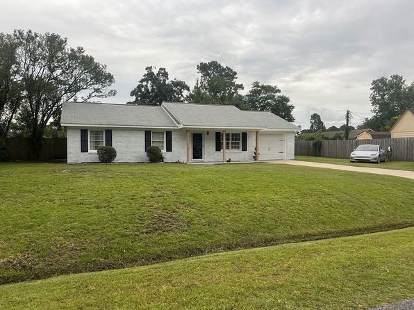 4646 Bramton Rd