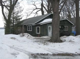 144 Wildwood Beach Rd, Quincy, MI 49082
