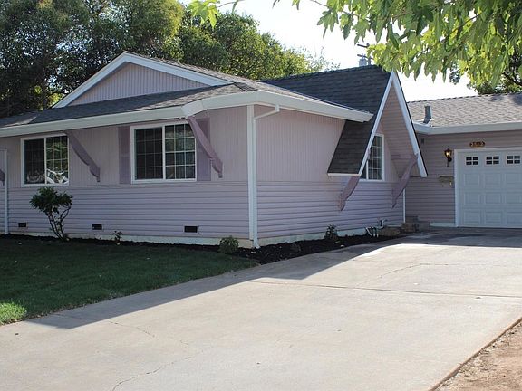 Long drive way for extra parking space.