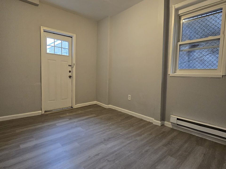 2nd image of 52 Harrison Ave #2A