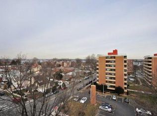 905 162nd St, Whitestone, NY 11357