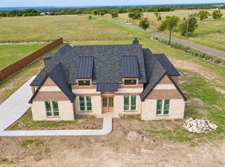 110 Maci Dr, Waxahachie, TX 75167
