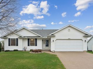 2315 E 57th St, Davenport, IA 52807
