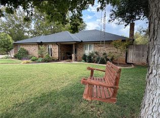 1510 W E Ave, Elk City, OK 73644