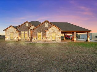 9072 N Lone Star Pkwy, Crawford, TX 76638