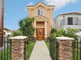12362 211th St, Hawaiian Gardens, CA 90716