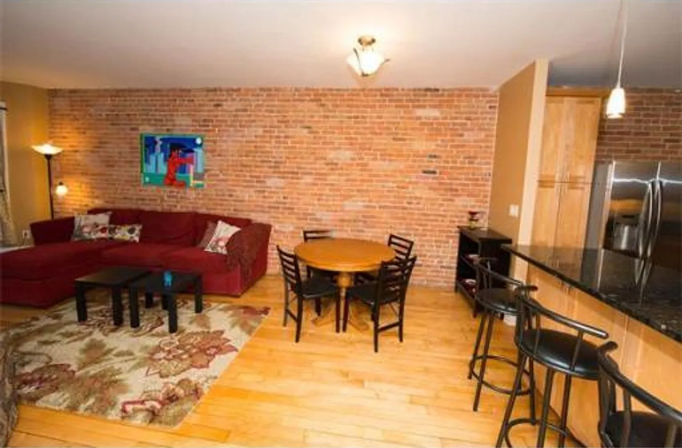 Renovated Allston 3 Bed/2 Bath With In-Unit Laundry — Photo 4
