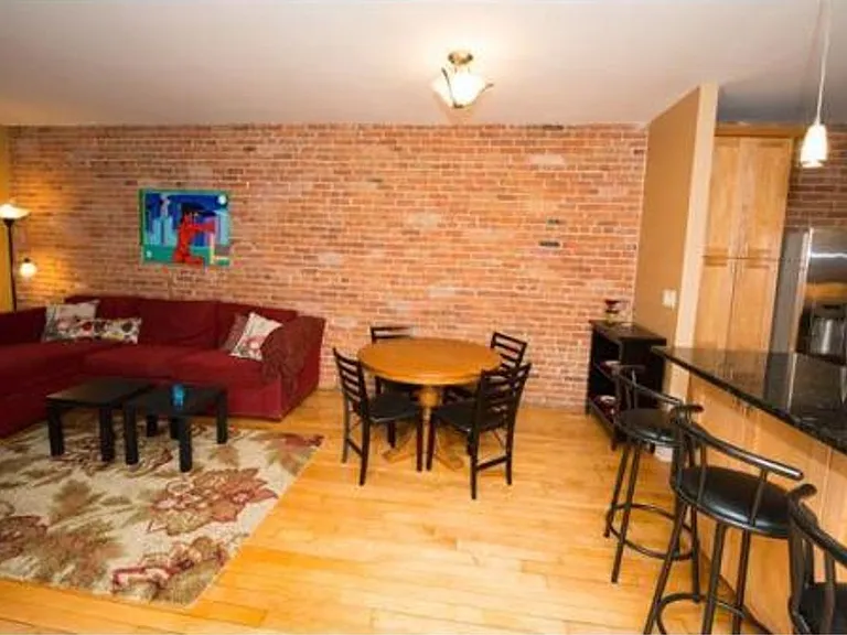 1163 Commonwealth Ave #2 — Photo 4