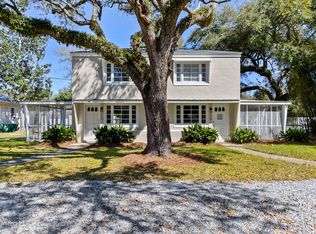 113/115 Bay View Ct, Bay Saint Louis, MS 39520