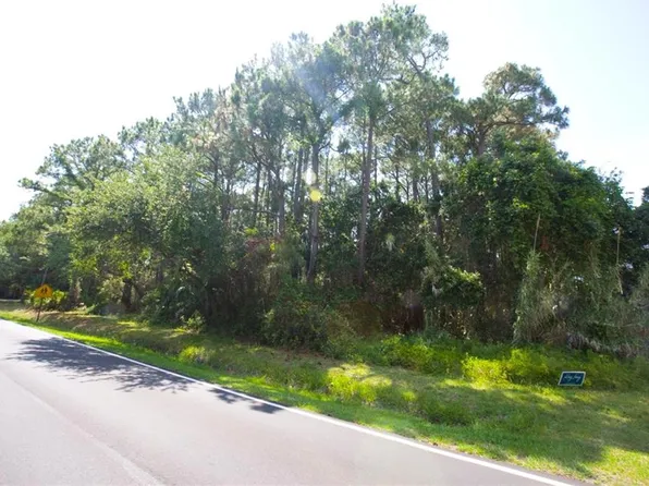 1424 Bienville Blvd, Dauphin Island, AL 36528