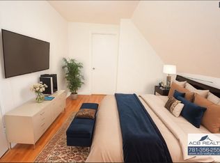 7 Shaw St FLOOR 3, Quincy, MA 02169