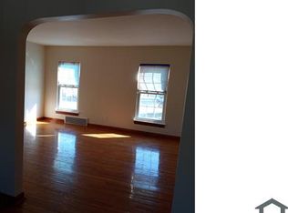 19331 Purnell Ave APT 5, Rocky River, OH 44116