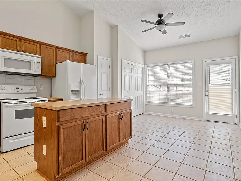 3084 River Run Trl — Photo 8