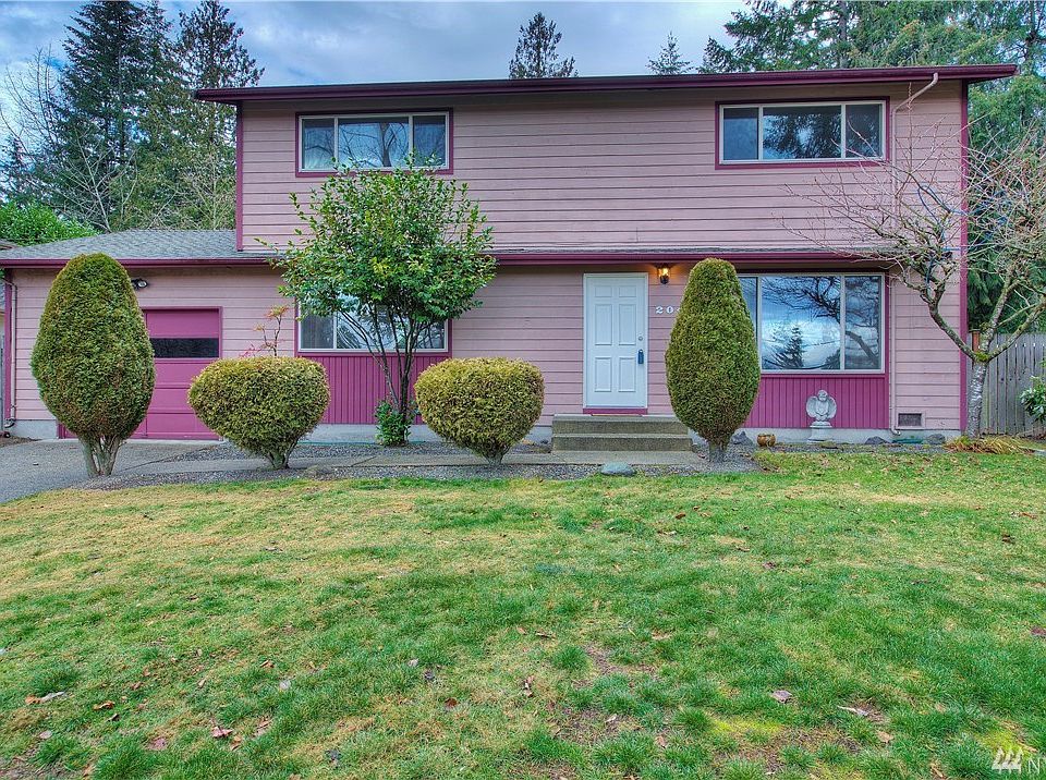 1st image of 20467 132nd Ave SE
